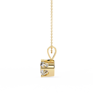 Luxe Aura Diamond Pendant