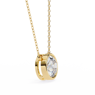 Luminous Jewel in Gold Necklace