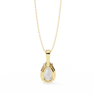 Luminous Pear Delight Pendant