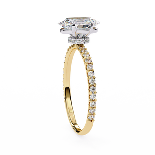 Radiant Gold Embrace Ring