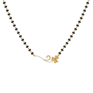 Golden Petals Necklace